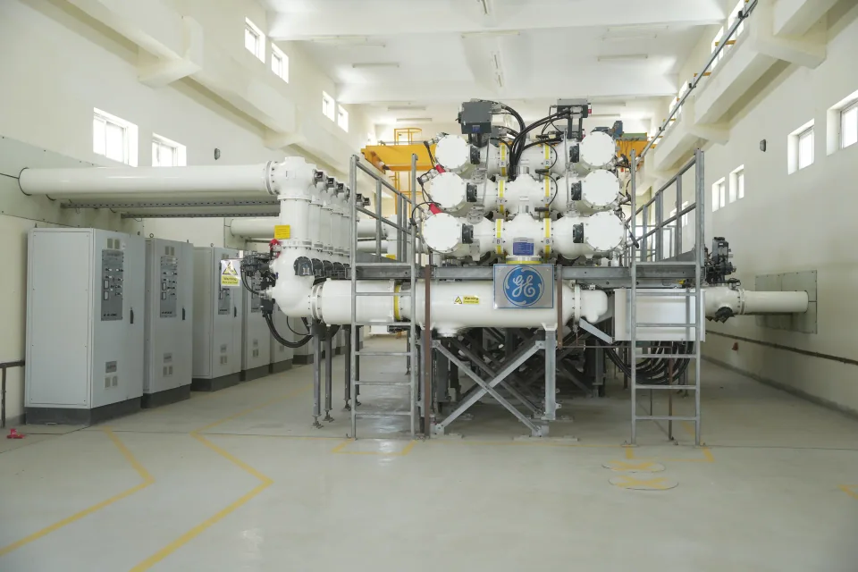 Electrical equipment in a grid station building